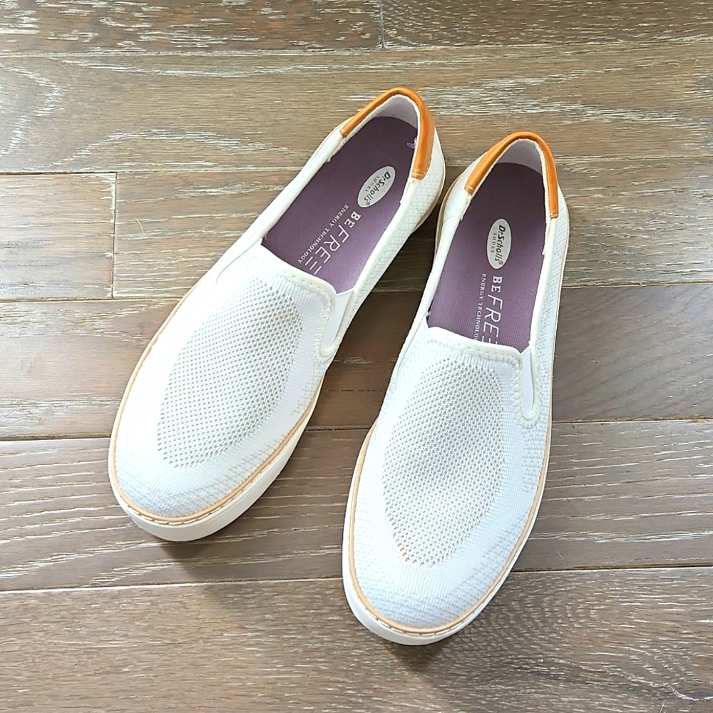 Dr. Scholls white boat shoes with tan trim. Size 7.5. Comfort gel insole.